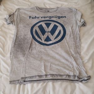 Grey distressed shirt VW Volkswagen Fahrvergnügen